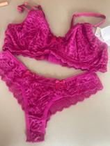 Conjunto sutiã sem bojo rosa suma