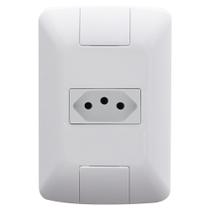 Conjunto Tomada 10A 2P+T 4x2 Tramontina Aria Branca Conjunto Tomada 10A 2P+T 4x2 Tramontina Aria Branca