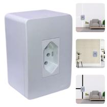 Conjunto Tomada 10A 3P Sobrepor Branca P/ Canaleta Sistema X Conjunto Tomada 10A 3P Sobrepor Branca P/ Canaleta Sistema X