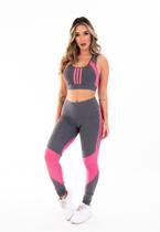 Conjunto Top + Calça para malhar Tam único (veste 38 à 44) Conjunto Top + Calça para malhar Tam único (veste 38 à 44)