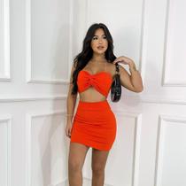 Conjunto Top Cropped com Saia Curta Gringas Conjunto Top Cropped com Saia Curta Gringas