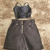 Conjunto top e shorts