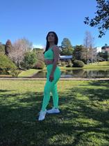 Conjunto Top + Legging Tam M, Verde Drinks. Conjunto Top + Legging Tam M, Verde Drinks.