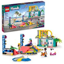 Conjunto Toy LEGO Friends Skate Park 41751 com scooter e cadeira de rodas Conjunto Toy LEGO Friends Skate Park 41751 com scooter e cadeira de rodas