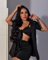 Conjunto Trio 3 Peças Blazer, Top e Shorts Conjunto Trio 3 Peças Blazer, Top e Shorts