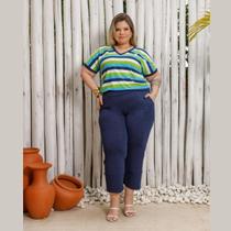 Conjunto Verão Blusa Listrada Manga Curta e Calça Capri Plus Size Conjunto Verão Blusa Listrada Manga Curta e Calça Capri Plus Size