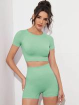 Conjunto Verde Caqui Conjunto Verde Caqui