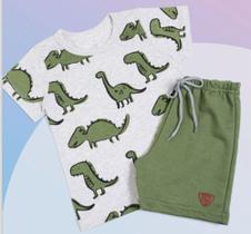 Conjunto verde dinossauro estampado short verde tamanho 3
