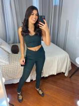 Conjunto verde escuro/ cropped+ calça/ PP