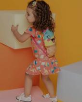 Conjunto vestido com mochila