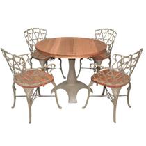 Conjunto Viena com Mesa Tampo de Madeira e 4 Cadeiras Alumínio Fundido