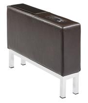 Console central de carregamento de material sintético OSP Home Furnishings Wall Street com superfície de trabalho em laminado sólido e base com acabamento cromado, branco Console central de carregamento de material sintético OSP Home Furnishings Wall Street com superfície de trabalho em laminado sólido e base com acabamento cromado, branco