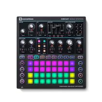 Controlador e Sintetizador Circuit Mono Station Novation Controlador e Sintetizador Circuit Mono Station Novation