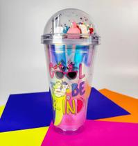 Copo Acrílico Infantil LED Com Tampa E Canudo 450ml BM-P1509