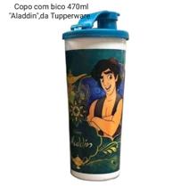 Copo com bico Aladdin e Jasmine (470ml),da tupperware.
