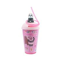 Copo com canudo espiral party cave panda miniso 480 ml.