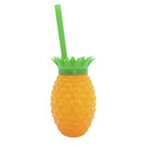 Copo com Tampa e Canudo - Abacaxi Laranja 350ml - 1 unidade - Rizzo Copo com Tampa e Canudo - Abacaxi Laranja 350ml - 1 unidade - Rizzo