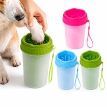Copo Limpa Patas Cachorro 600ml Lava Patinhas Pet com Cerdas Macias de Silicone Cor Sortida Copo Limpa Patas Cachorro 600ml Lava Patinhas Pet com Cerdas Macias de Silicone Cor Sortida