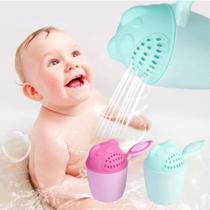 Copo Regador Para Banho Bebê Lavar Cabelo Divertido e Seguro