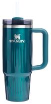 Copo Stanley Quencher H2.0 com alça e canudo 900mL Copo Stanley Quencher H2.0 com alça e canudo 900mL
