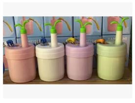 Copo Térmico Aço Inoxidável com tampa E Canudo 400 Ml Copo Térmico Aço Inoxidável com tampa E Canudo 400 Ml