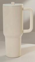 Copo Térmico com Canudo 1200ml Cor Off-White Copo Térmico com Canudo 1200ml Cor Off-White
