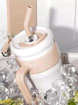 Copo térmico com Canudo de Inox 1100ml Com Alça Isolamento Térmico com tampa Copo térmico com Canudo de Inox 1100ml Com Alça Isolamento Térmico com tampa