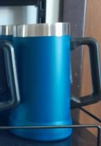 Copo térmico simples azul 300 ml copo básico modelo caneca, com asa.