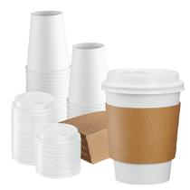 Copos de café descartáveis GUSTO 350mL com tampas e mangas Copos de café descartáveis GUSTO 350mL com tampas e mangas