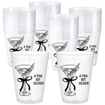 Copos de Martini Jingmore 16 onças A Tini Bit Older Birthday x24