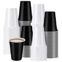 Copos de plástico Sunnychicc de 16 onças (473 ml) para festas, 50 unidades em preto, branco Copos de plástico Sunnychicc de 16 onças (473 ml) para festas, 50 unidades em preto, branco
