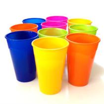 Copos De Plásticos Grandes Coloridos Para Festa Lavável De 300ml Kit Com 50 Peças
