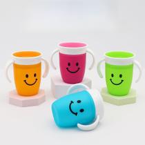 Copos de Treinamento para Crianças Pequenas 3 Unidades em Silicone, À Prova de Vazamentos e Livre de BPA Copos de Treinamento para Crianças Pequenas 3 Unidades em Silicone, À Prova de Vazamentos e Livre de BPA