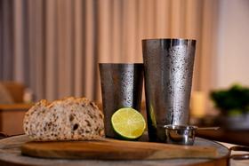 Coqueteleira Boston Profissional 820Ml Inox Compacta Prática Resistente Durável Fácil Uso Bartender Drinks Caipirinha Coquetéis Elegância Bar