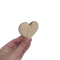 Coração chanfrado em pinus 6cm- Jeito Próprio Artesanato