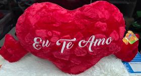 Coração De Pelúcia Com Mãos Eu Te Amo Dizeres Namorado 70cm(FE6850) Coração De Pelúcia Com Mãos Eu Te Amo Dizeres Namorado 70cm(FE6850)