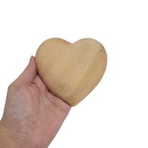 Coração Entalhado madeira maciça 11cm metade - Jeito Próprio Artesanato