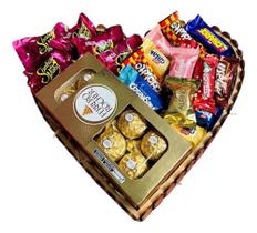 Coração Presente Especial Chocolate Ferrero E Nestlé Coração Presente Especial Chocolate Ferrero E Nestlé