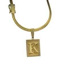 Cordão 7mm Laminado + Pingente Letra - Banhado a ouro