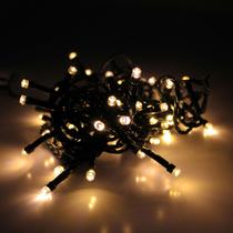 Cordão Com 50 Lampadas De Led Formato Pequena Gota 5 Metros Fio Verde Escuro Cores:Branco Quente Cordão Com 50 Lampadas De Led Formato Pequena Gota 5 Metros Fio Verde Escuro Cores:Branco Quente