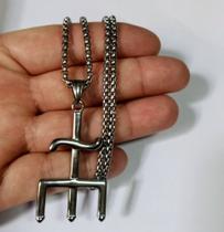 Cordão com Pingente Garfo Tridente Exu Axé Poseidon Cordão com Pingente Garfo Tridente Exu Axé Poseidon