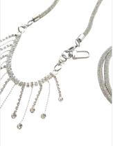 Cordão de Celular Brilho Elegante e Único com Strass e Cascata de Pedras Luxuoso e Resitente Cordão de Celular Brilho Elegante e Único com Strass e Cascata de Pedras Luxuoso e Resitente