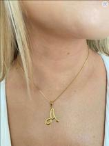Cordão Feminino + Pingente De Letra Banhado A Ouro 18k Luxo Cordão Feminino + Pingente De Letra Banhado A Ouro 18k Luxo