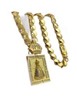 Cordão Friso s 13mm + Pingente Santa - Banhado a Ouro 18k