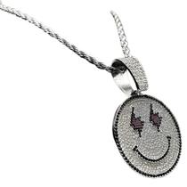 Cordão Torcido 60 cm em Aço Inox com Pingente Cravejado de Rosto Sorridente e Raio nos Olhos Cordão Torcido 60 cm em Aço Inox com Pingente Cravejado de Rosto Sorridente e Raio nos Olhos