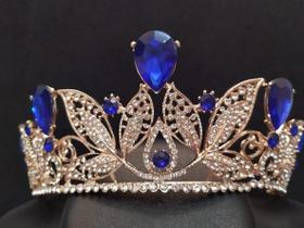 Coroa Azul Para Noivas, Debutantes, Casamento. Metal Dourado, Strass Prata E Azul. Porta Coque, Tiara, Arranjo. Cód. T37