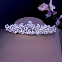 Coroa Cabelo de Noiva Tiara Prata Zircônia Miss Coque Tz14 - Milly - O Shopping das Noivas