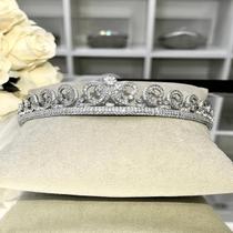 Coroa de cabelos para Noiva e festas