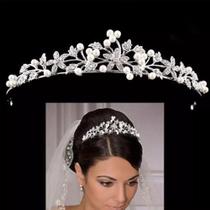 Coroa Para Noivas Luxo Glamour Deixa a Noiva Ainda mais Linda - Luva