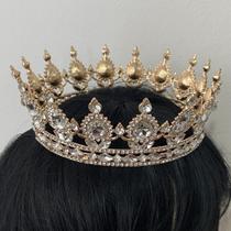 Coroa Redonda Noiva estilo Rainha Dourada - Pistache Acessórios